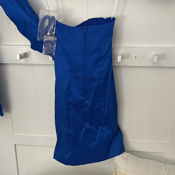 Prom/Formal Dresss - Picture 4 of 6